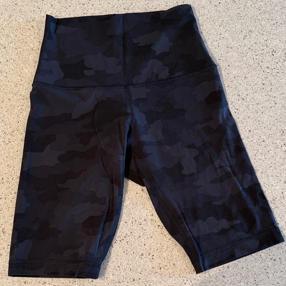 lululemon athletica Black Camo Bike Shorts. 10inch. Super high rise.  Worn 1x